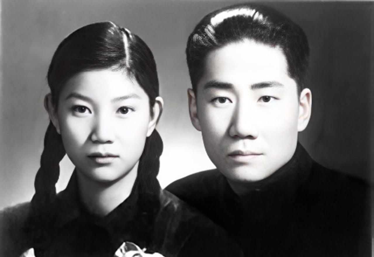 毛岸英牺牲后，毛主席写信给儿媳妇刘思齐：“你不能这样过一辈子。从一而终，这都是封