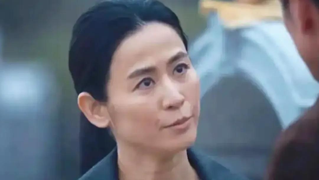 TVB《执法者们》开播，宣萱太抗老了！54岁仍单身，古天乐成依靠