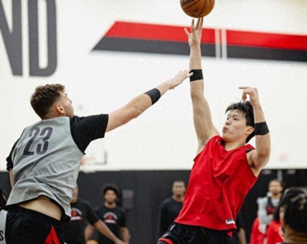 今日开拓者记者Quinn Everts发文谈到了开拓者内线双高的话题，以下是全部