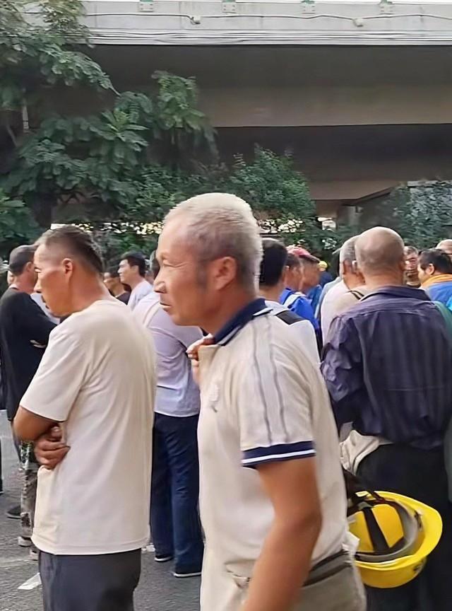 找工作攻略，劳务市场，灵活就业。
找不到工作别慌！劳务市场藏着这些