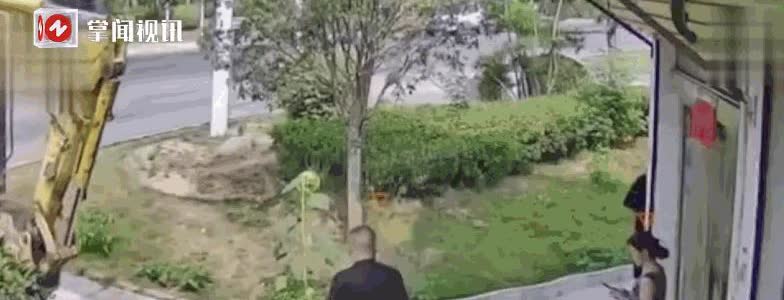 “严查到底！”6月13日，河南周口，一位女子因为坚持不肯把房子交给妹夫，结果竟然