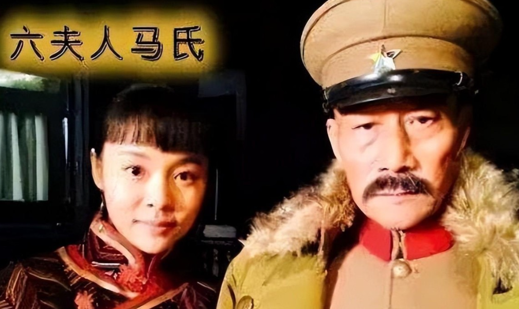 1923年秋天，张作霖刚到天津，随从就鼓动他说：“你看那位高挑女子，一脸福相，肯