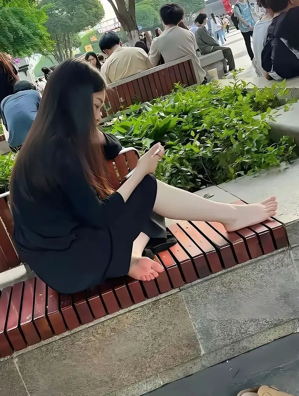 只要脚美，放哪里都是一道风景。
