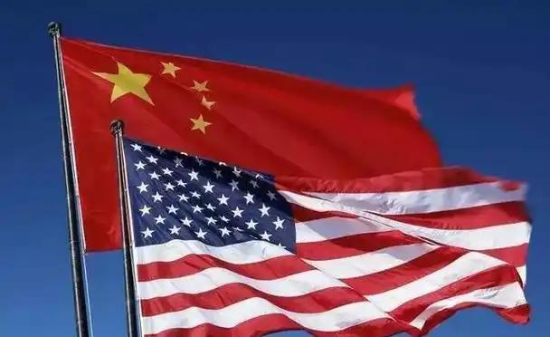 如果中国输给了美国，那么美国人要做的第一件事情就是彻底摧毁中国历史。
为什么要先
