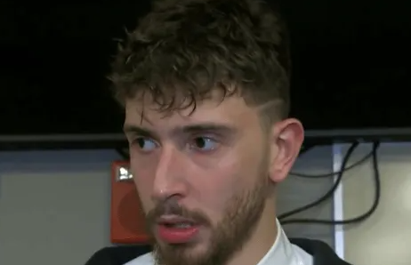 NBA常规赛，火箭加时125-128不敌掘金。赛后，阿尔佩伦-申京接受了采访，谈