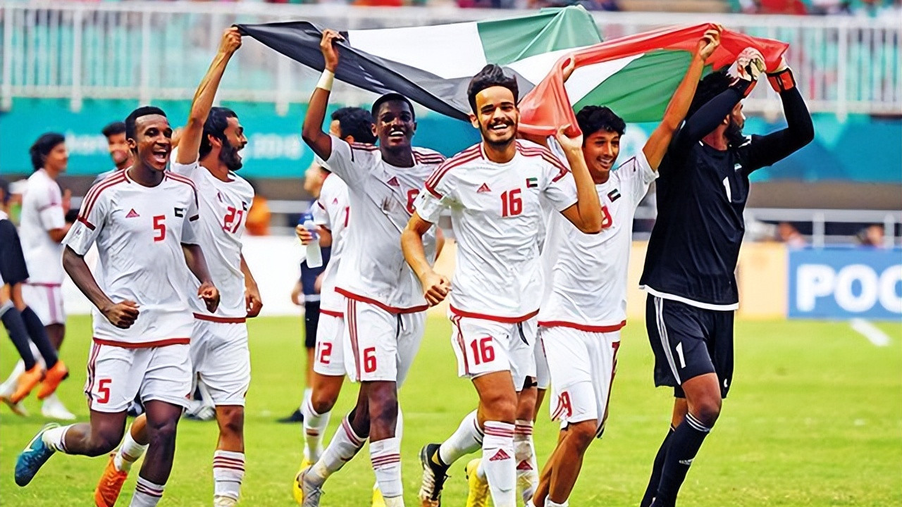 11月13日足球比赛赛事分析