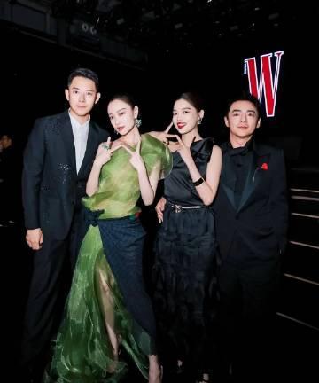w盛典CEO孙赛赛和女明星合照