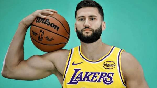 镜头解析克勒贝尔的防守细节，经验和能量让他成湖人内线最后防线