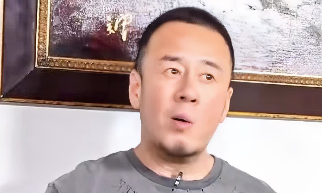 杨坤回应四川芬达：追究责任到底！

今天下午，杨坤用了非常长的篇幅，条理清晰
