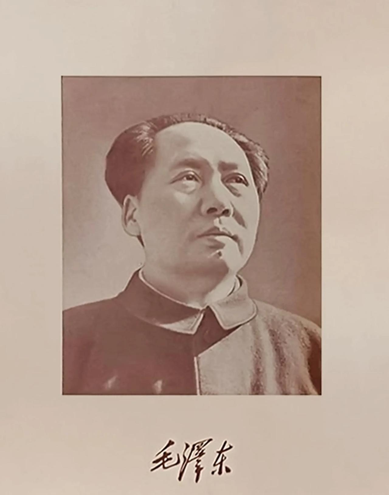 毛泽东热是人民的选择
1976年9月9日，巨星陨落，山河同悲，毛主席的离去，让无