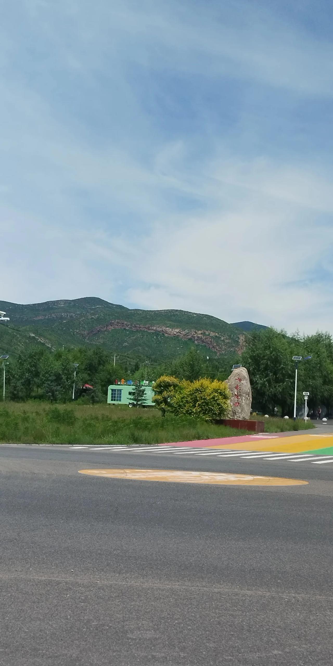 大青山龙脉，蟠龙山
