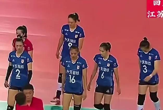 江苏女排
全运会后张常宁、刁琳宇、吴晗等一批老队员都要退役，
龚翔宇也要去海外打
