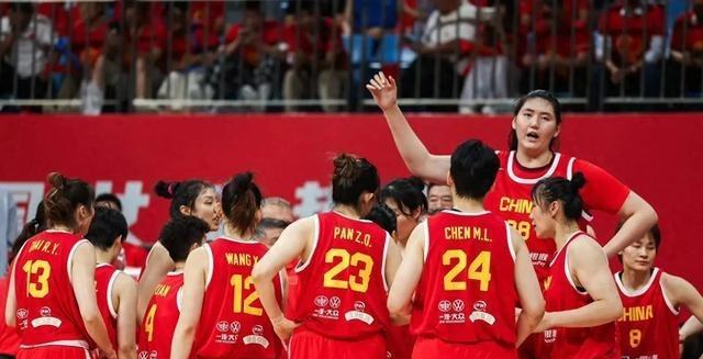 中国女篮32分大胜日本 赛后评分 2人发挥完美 杨舒予优秀 全员及格！！
张子宇