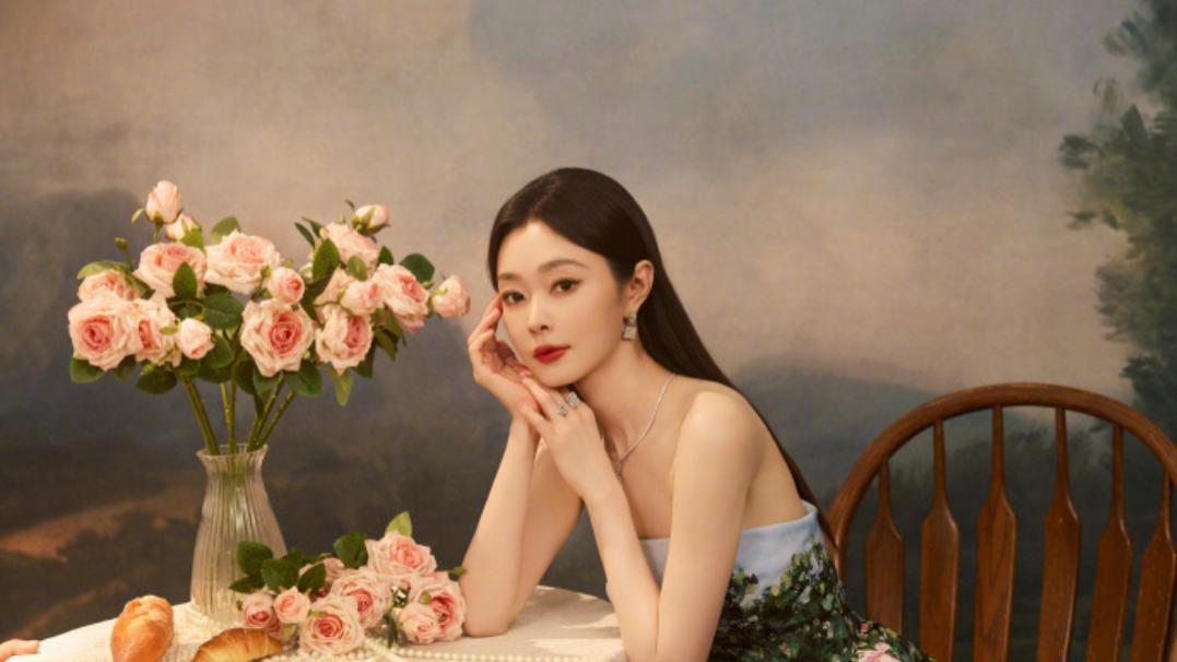 宋轶“99朵玫瑰裙”！