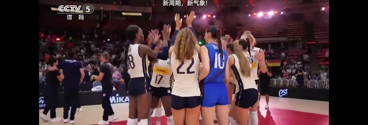 看完意大利女排与德国队的比赛，只能感叹中国姑娘的运气太差了！

意大利以3: