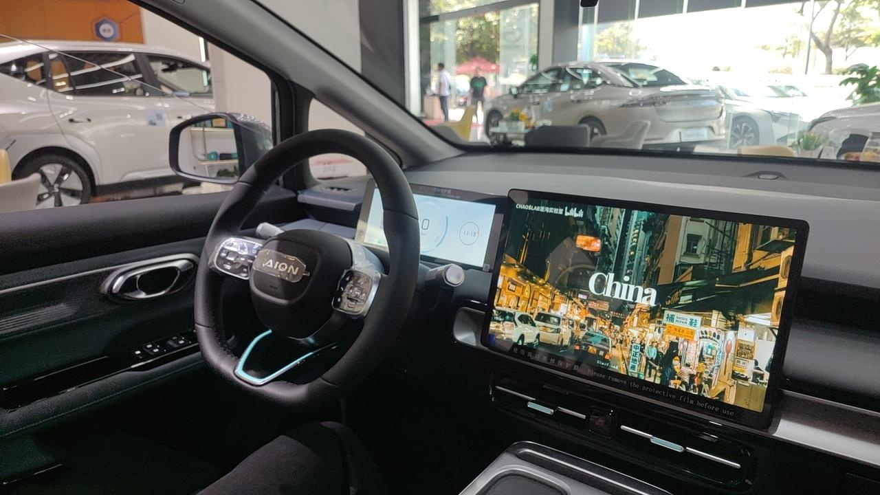 23款 埃安YP 智领 天窗版【用车分】