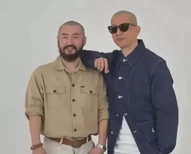 具俊晔近期的状况引发了网友的诸多讨论，具体情况如下：
- 行为争议：大S赴海外处