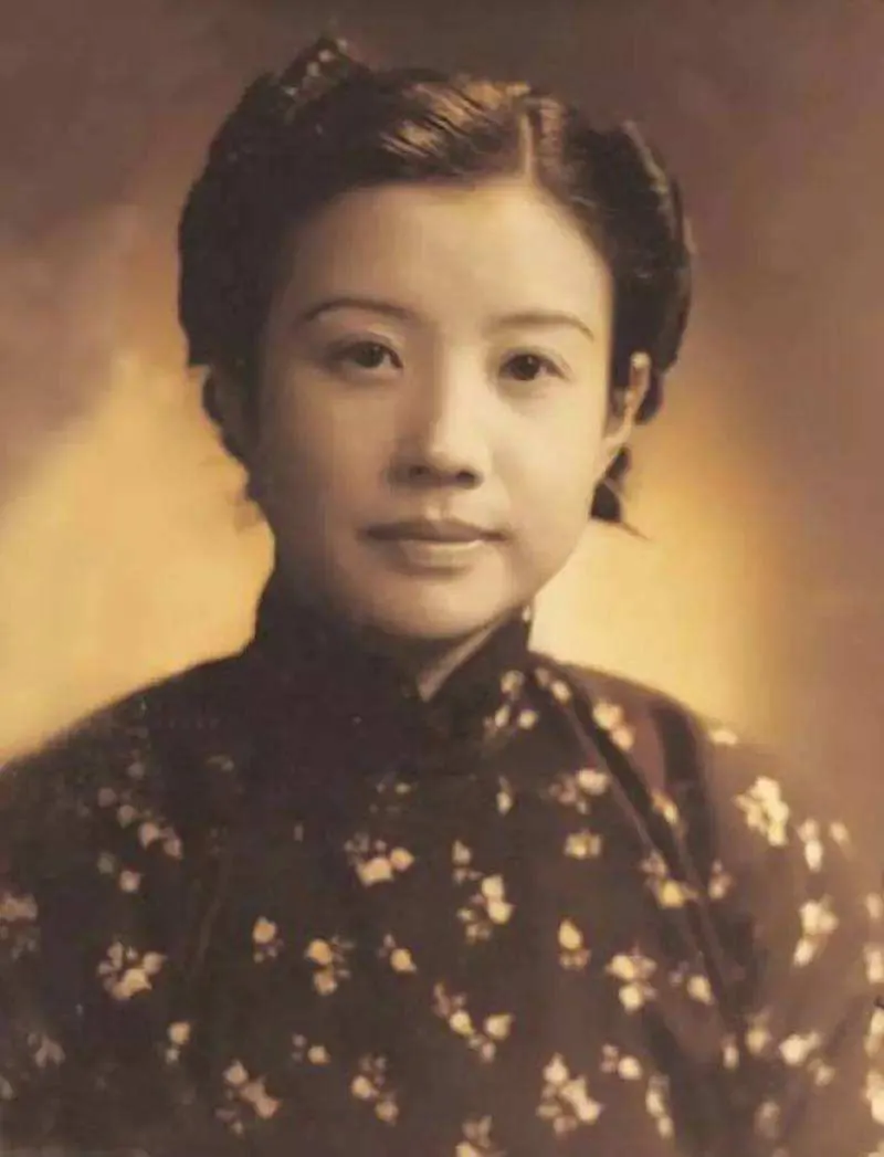 1956年，毛主席第一次用自己主席的身份，签发了一份主席特赦令，为的就是特赦一名