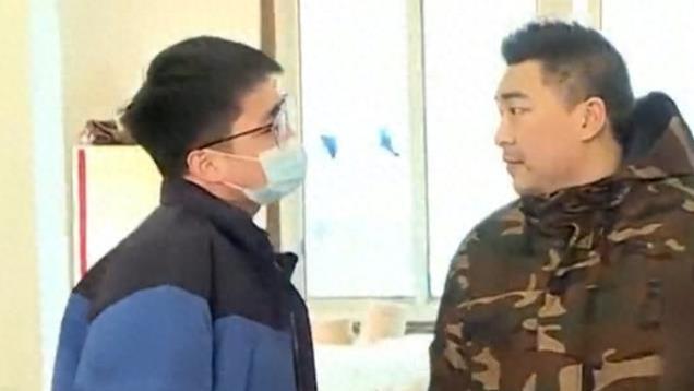 2020年，48块的干锅鸡只给3块肉，男子差评却被曝隐私，结局如何