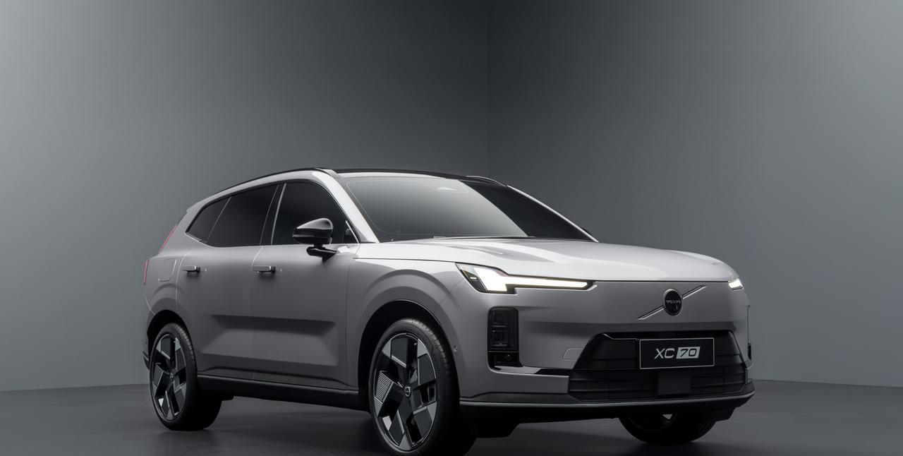 沃尔沃发布全新 SMA 架构及首款车型全新 XC70～全新 XC70定位中型 S