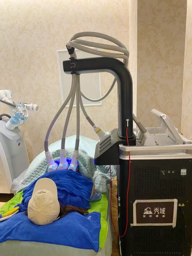 被产后赘肉缠3年，秀域1小时帮我瘦回孕前码数