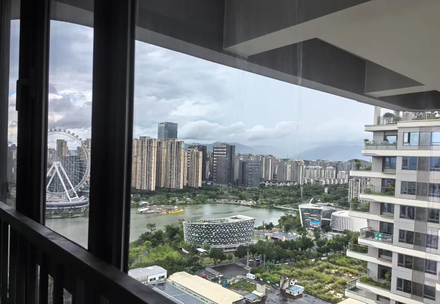 儿子快三十岁了，本来打算结婚，却因工作不稳定而分手。



他原本计划今年步入婚