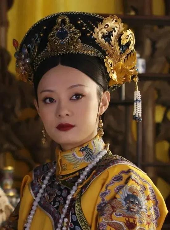 郑晓龙导演说要筹拍新版《红楼梦》，我很感兴趣的是主要演员表，仔细查了一下，目前没