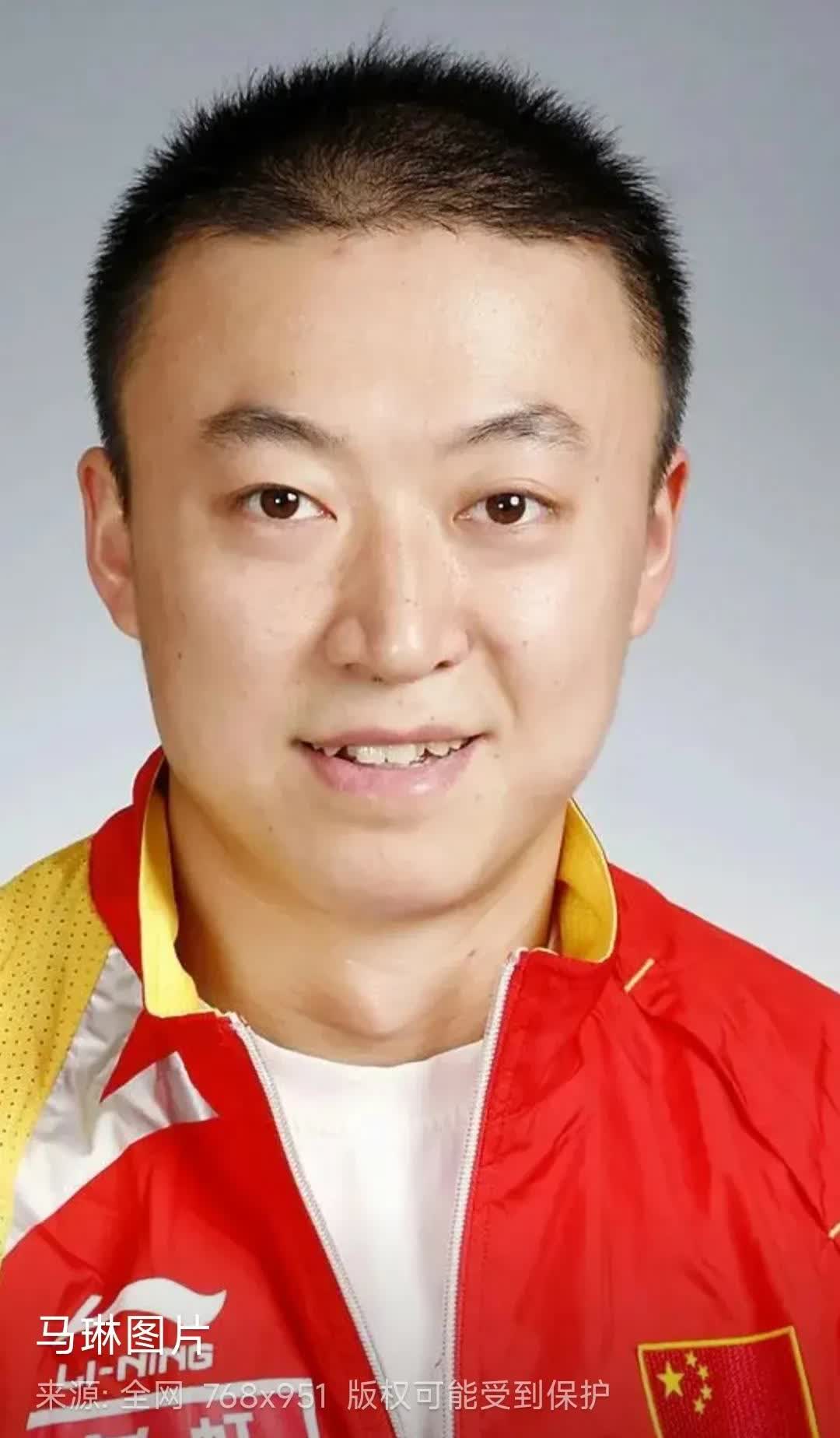 马琳教练真的令人钦佩。
在WTT乒乓大满贯瑞典站，男子单打只剩林诗栋一人时，再
