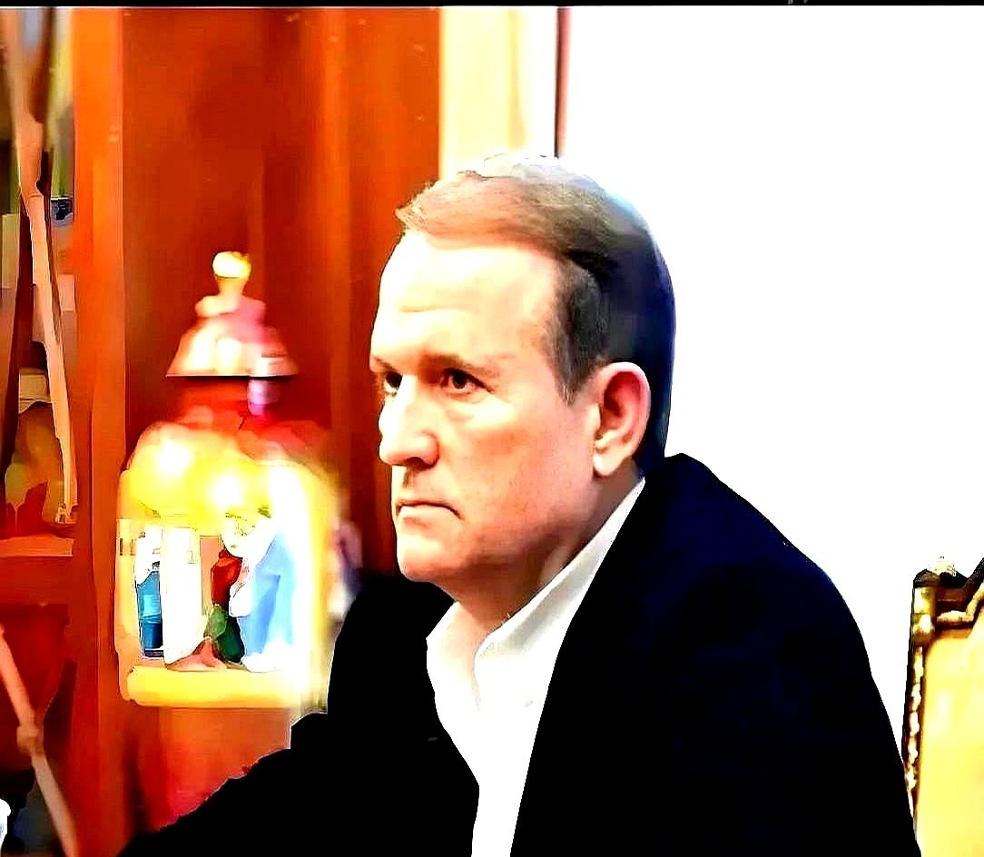 ### 谈判解决乌克兰危机，他比泽连斯基强





---





冲突还在