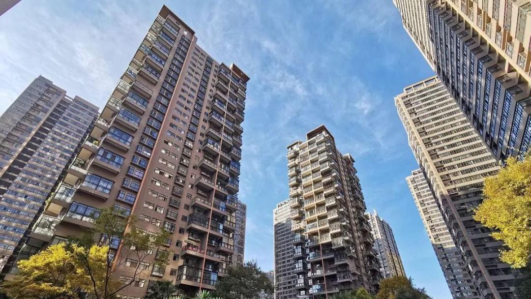 十年后你的房子会砸手里吗？这 2 个信号正在悄悄改变楼市！