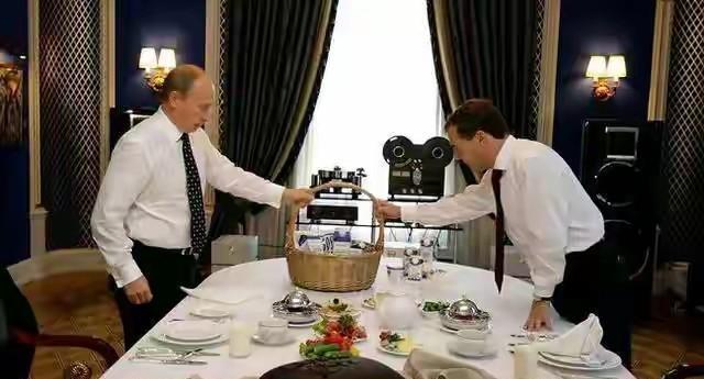 来华参加上合峰会的外国领导人喜欢上了中国美食！
据以前报道称，尼克松喜吃清炒虾仁
