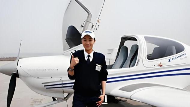 苗圃：嫁比她大19岁丈夫，生一儿一女，儿女颜值超高比她还美