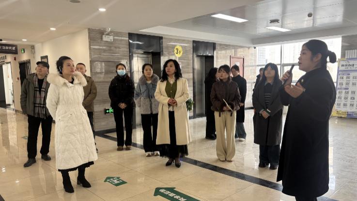 扎实开展“三个年”活动 | 临潼区举办首期政务服务实地体验活动