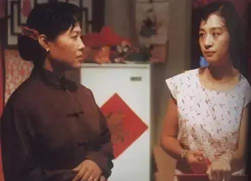 《标题南京照相馆》：历史真相的守护者，绝非“美化苦难”的媚俗关于电影《南京照相馆
