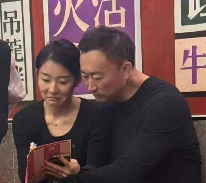 刘维伟这人一眼看上去忠厚老实，透着淳朴，像是个过日子的男人，没料到也有花花肠子，