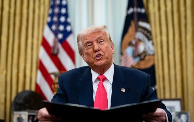 彻底摊牌了。老特说了北约国家“不付钱”，美国就“不会防御”。老特早就对北约国家不