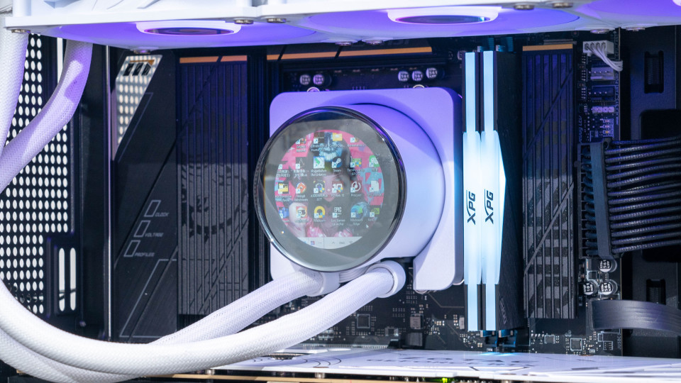 隐藏线材设计：MSI MPG CORELIQUID P13 360 WHITE 装机评测分享