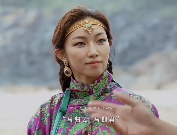 女孩：妈妈，我长大了也要考上戏
妈妈：傻孩子，上戏在等你长大

【长安的荔枝】这