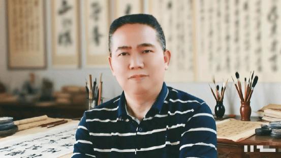 汨罗墨韵承屈子 笔底波澜见赤诚——专访书法家彭亮：在江风诗魂中书写传承与创新