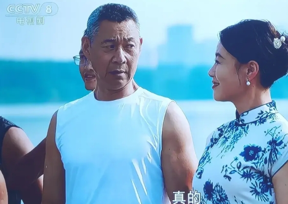 《我的后半生》李黑豹是一根筋，他决定的事情一定会一条道走到黑，直到胜利！
事实证