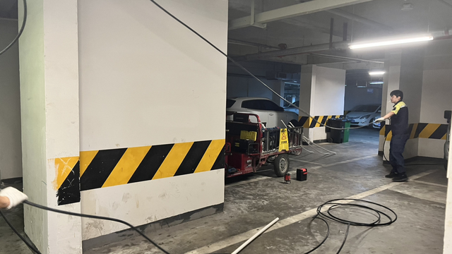 上海鲜市场还是靠谱
全新未开封二代桩1700包邮，卖家还主动给我授权码。万科物业