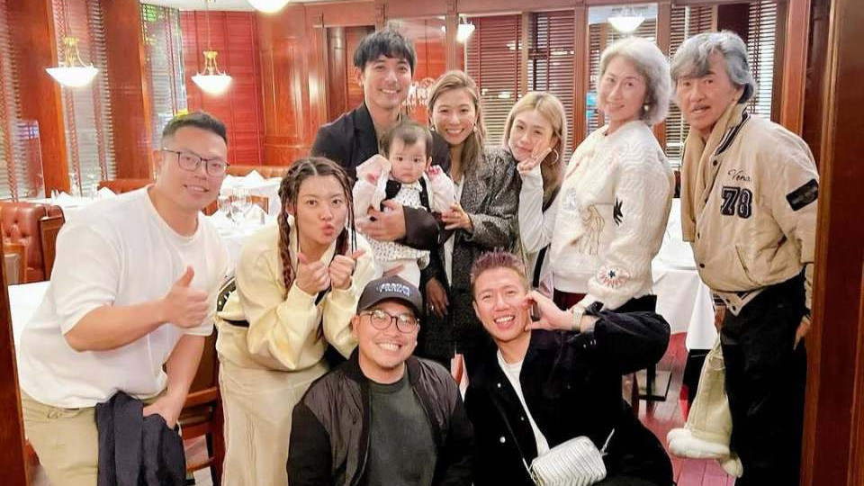 林德信抱女儿三代同堂合影庆40岁生日，林子祥叶倩文开心现身饭局