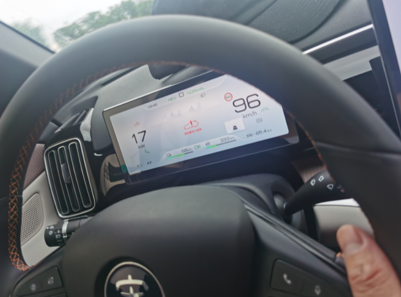 提车一个月，宋pro出现失速，谨慎入手
3月份出厂的车，总里程1500左右，今天