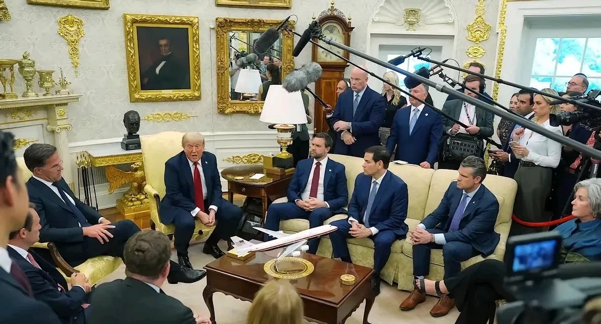 俄方态度变了：要分析，想谈谈











---









