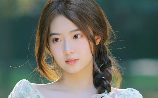 上海一男子为结婚贷款300万买房，却要求女友陪嫁400万用来还贷，婚礼当天，女友突然说“不嫁了”