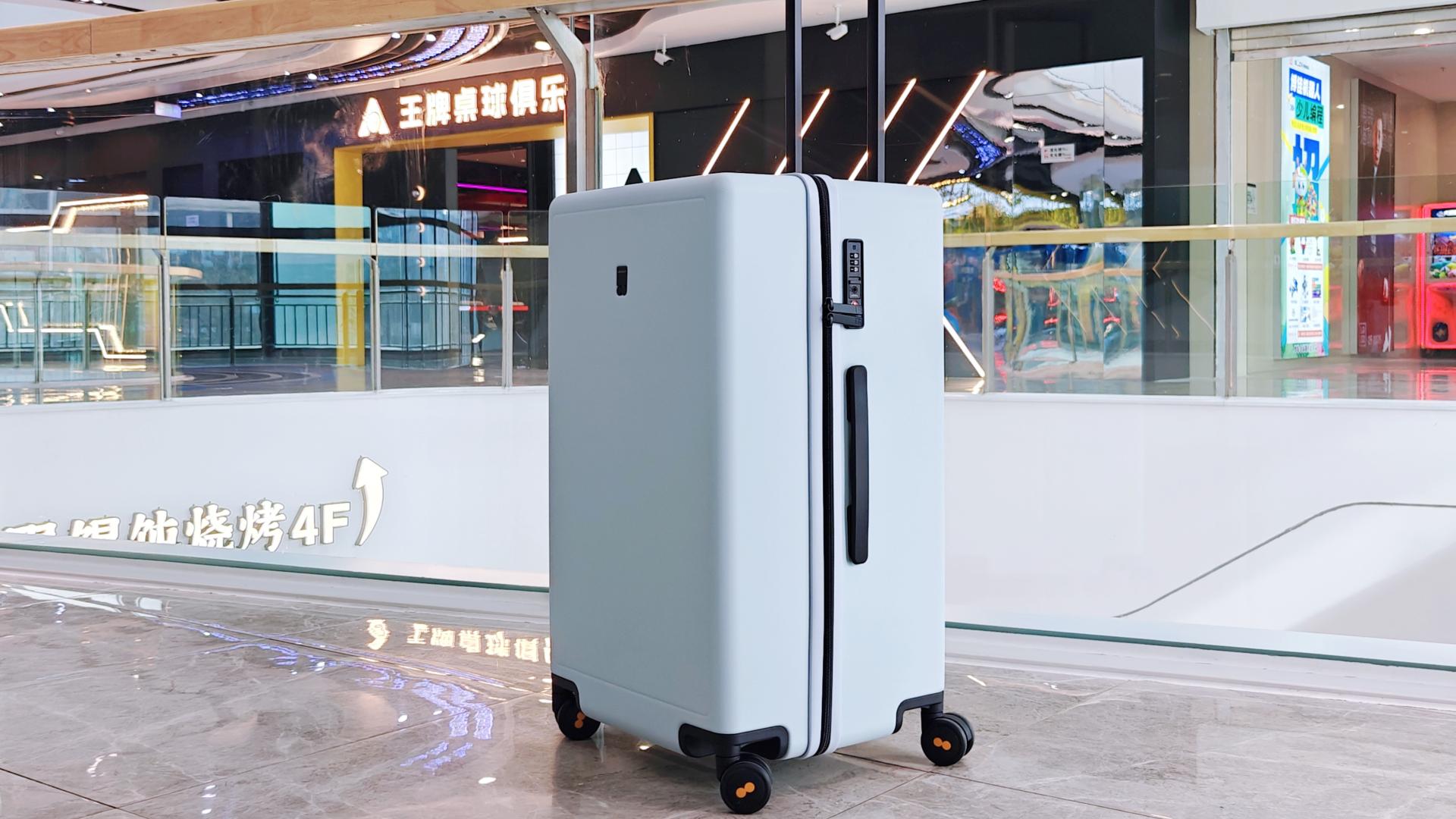 极简出行，要优雅，更要色彩——地平线8号新品Trunk系列24寸旅行箱