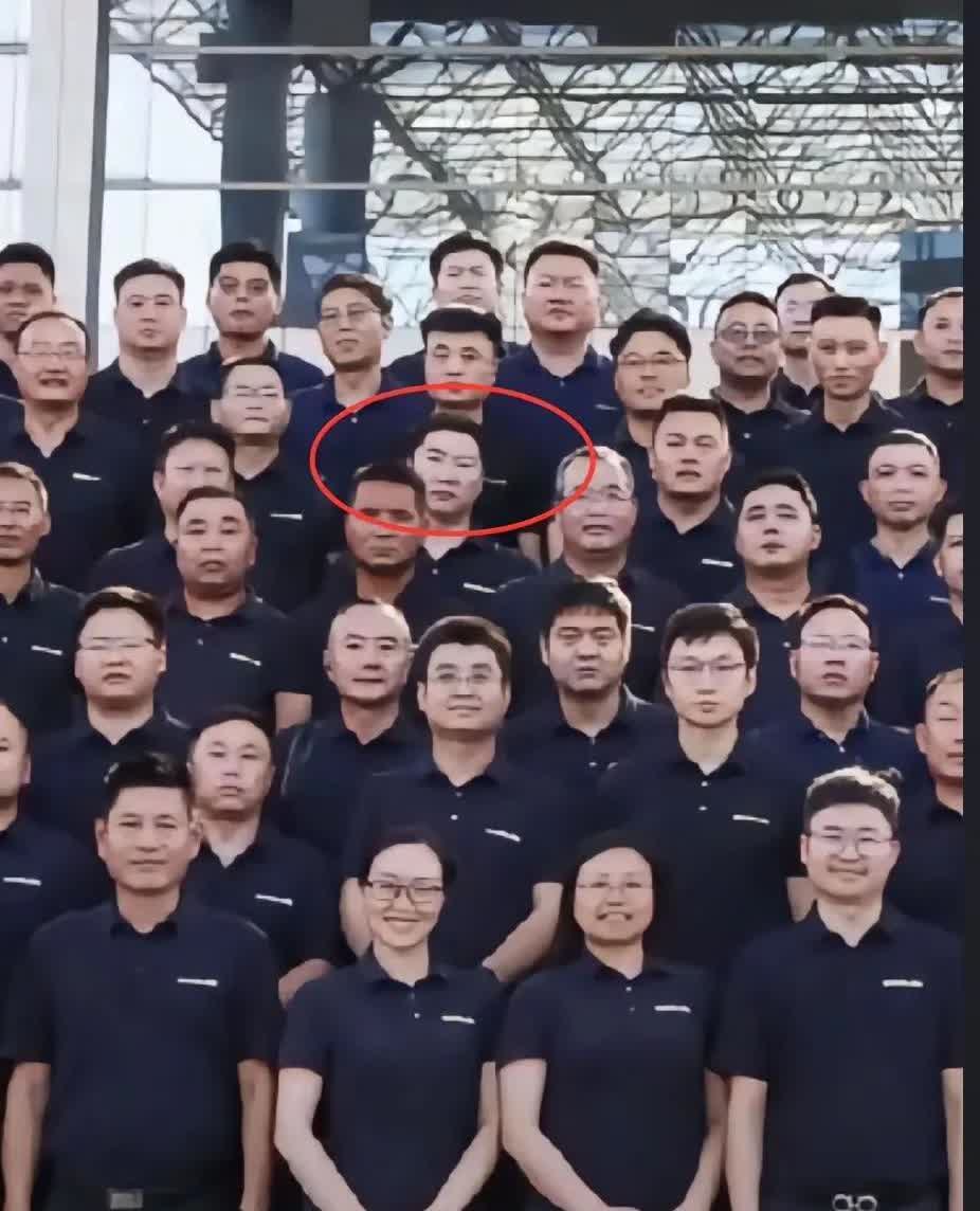 官方发通报这货不是他们员工肯定是没错，不是他们的员工，不是员工，不是员工[捂脸]