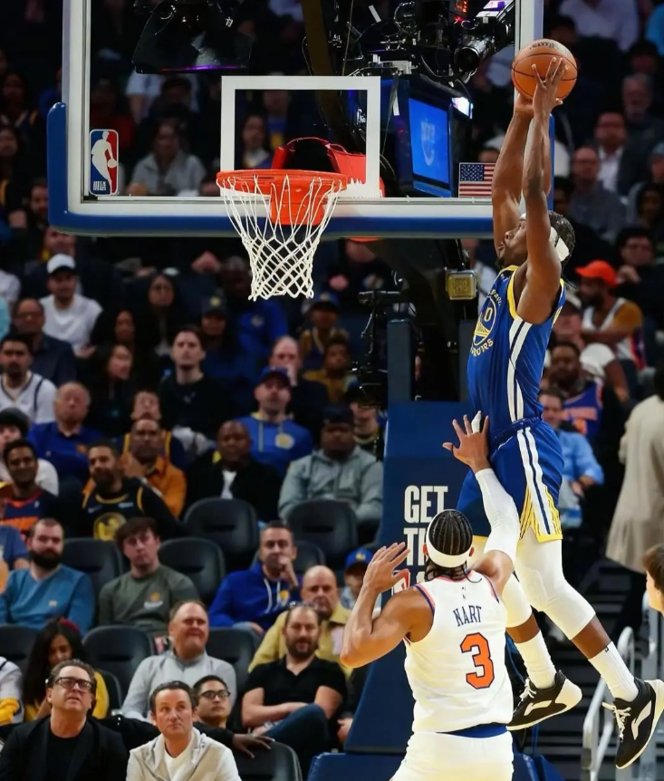 勇士现在其实是两个能当老大的核心，但有2个问题
现在很明显巴特勒是具备拿30+得