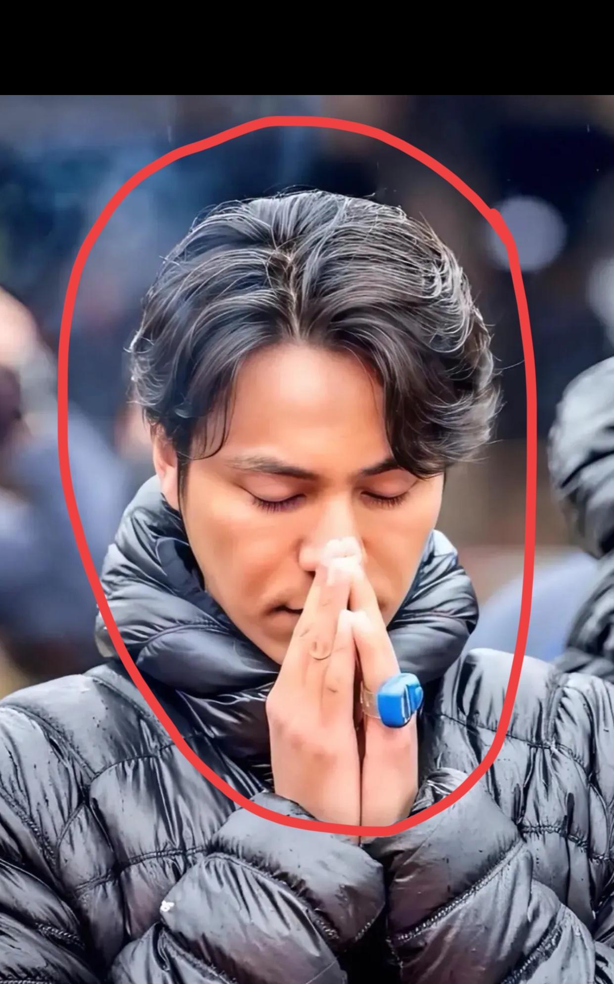 现在的陈坤应该是最悲痛的人了！
不是因为单亲爸爸，也不是儿子没有进娱乐圈，更不是