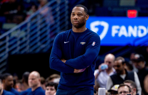 北京时间11月15日，据美国记者Chris Haynes的报道，鹈鹕主帅威利-格